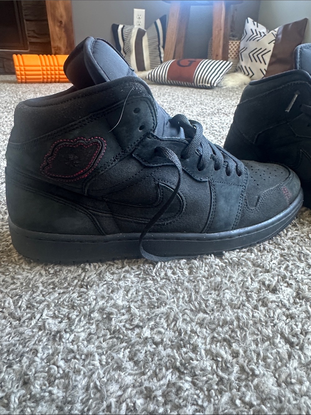 Nike Air Jordan 1 Mid SE Craft